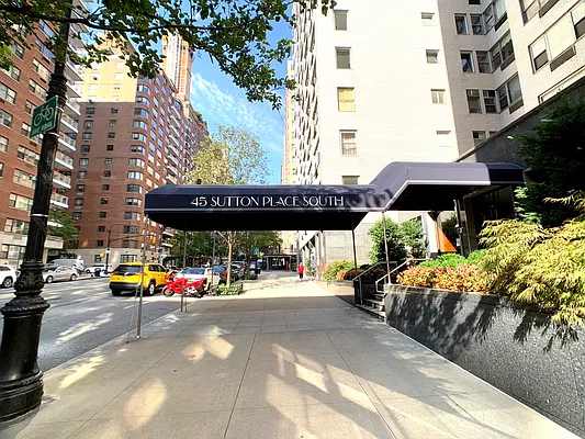 Sold by Compass | media 11