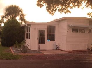 11205 J St, Port Richey, FL 34668