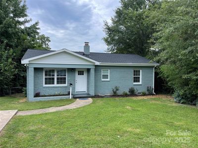 647 Reeves Ct, Charlotte, NC, 28208