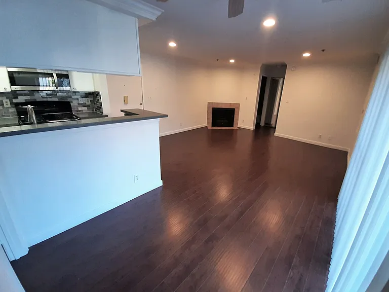 Sierra Apartments, LLC — Photo 39