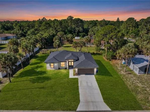 205 W 7th ST, LEHIGH ACRES, FL 33972