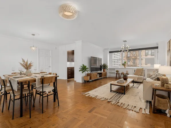 233 East 69th Street image 1 of 8