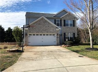 3 Elderbush Ct, Greensboro, NC 27405