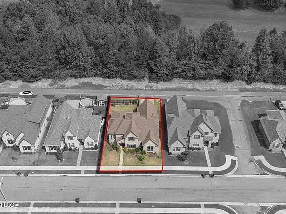 5th image of 5864 Stonecrest Dr