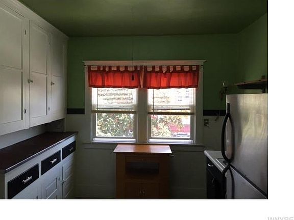 5th image of 289 Tacoma Ave