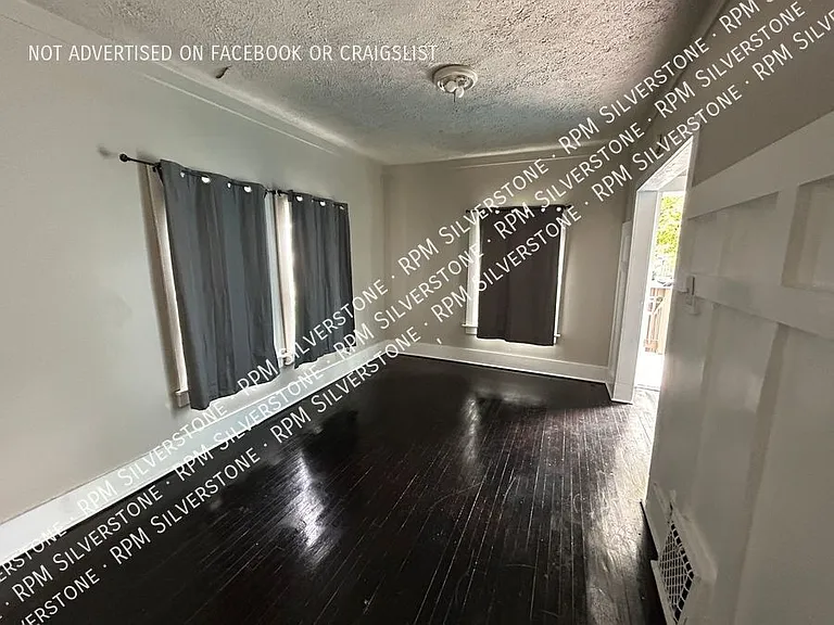 52 W Bernhard Ave — Photo 10