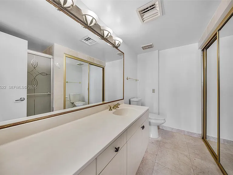 3610 Yacht Club Dr #1016 — Photo 14