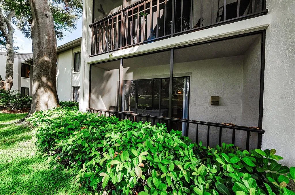 2 bed, 2.0 bath, 1085 sqft, $1,850 — Photo 1