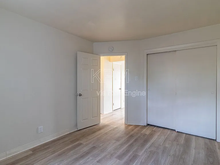 3814 N California St #3 — Photo 9