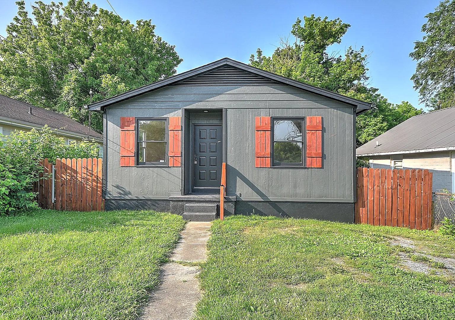 921 Elizabeth St, Kingsport, TN 37660 — Photo 2