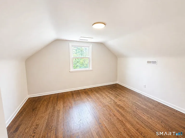 405 Wilcoxson Ave — Photo 10