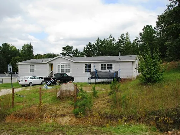 20 Stonebrook Ln, Pell City, AL 35125