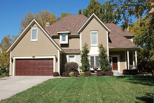 Gorgeous Upscale Exterior