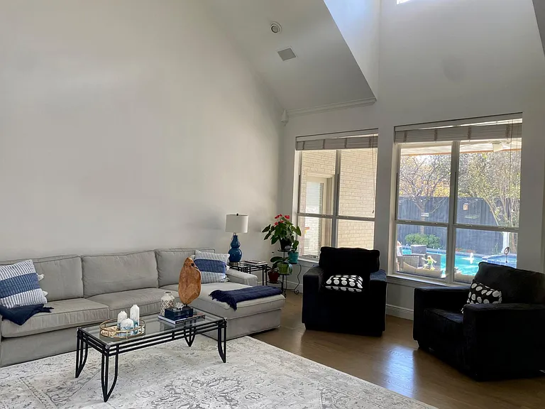 5940 Pebblestone Ln — Photo 4