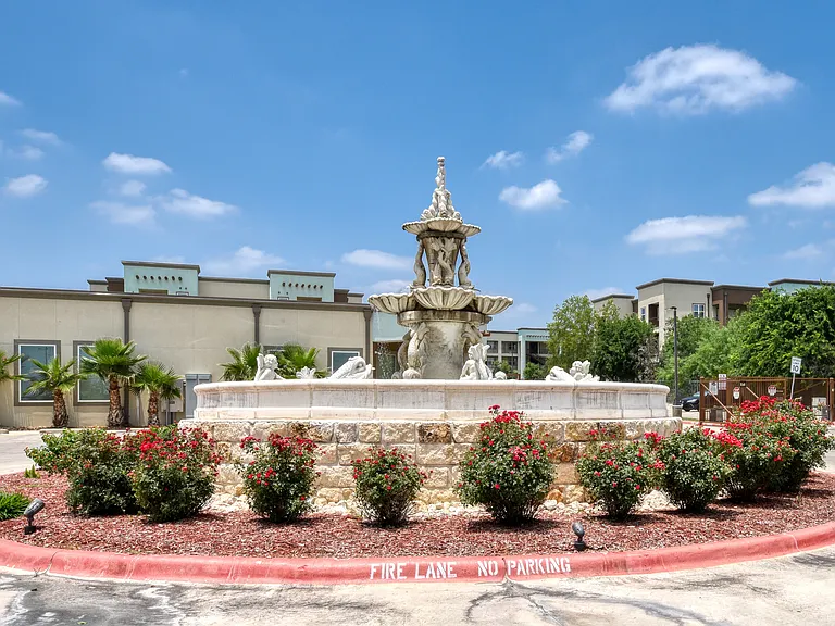 Welcome to the Valencia Lofts where modernity meets a European Flair