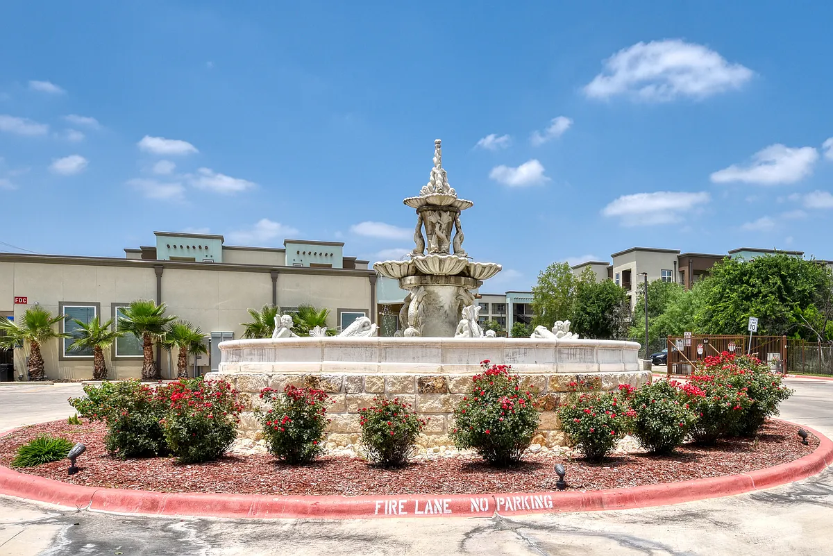 Welcome to the Valencia Lofts, a unique style of contemporary living with European Flair - 6011 Grissom Rd #3102