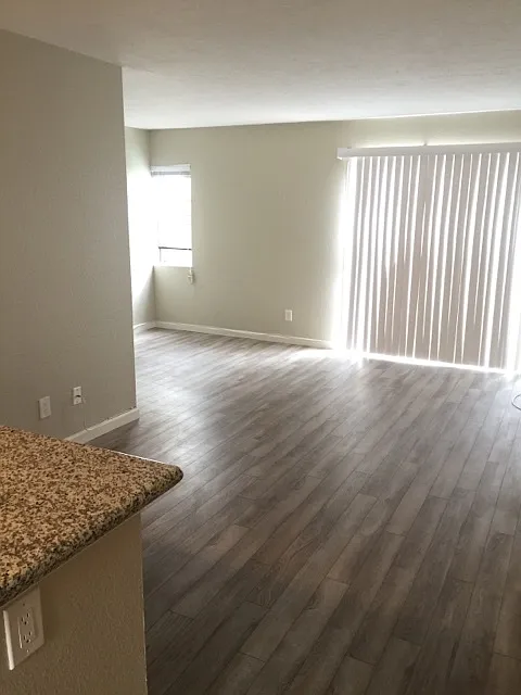Beautiful Remodeled Studio! Clairemont/Bayho! — Photo 1