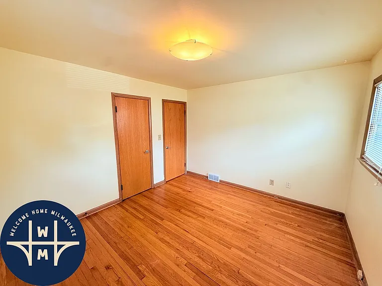 7313 Harwood Ave — Photo 8
