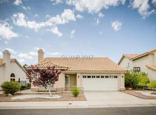 9317 Hollycrest Dr, Las Vegas, NV 89117