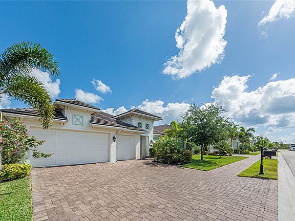 3rd image of 1431 Lilys Cay Cir