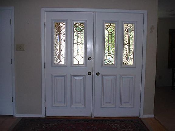 4th image of 1115 Montreau Ct
