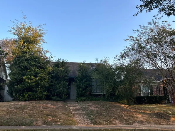 6078 Highland Cir S, Mobile, AL 36608