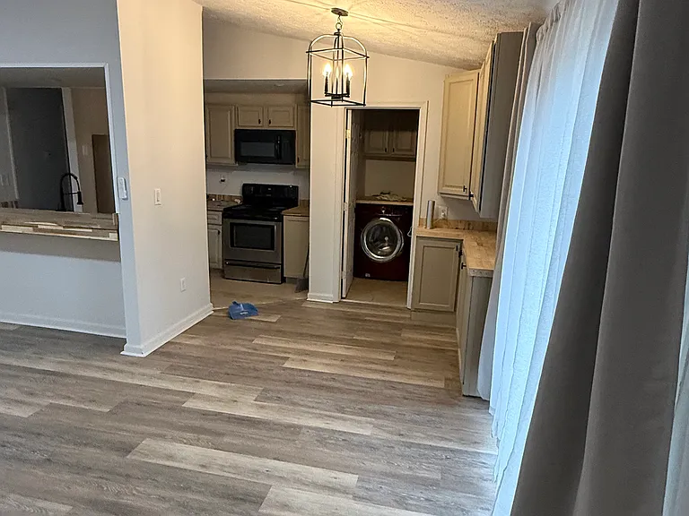 257 Windsor Castle Dr — Photo 12