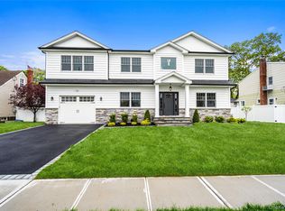 255 N Chestnut Street, Massapequa, NY 11758