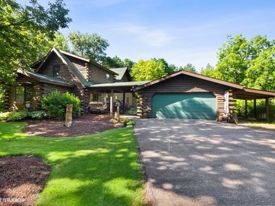 14717 Azalea Ln, Woodstock, IL, 60098