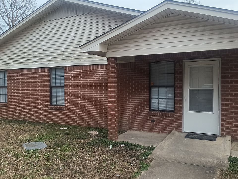 1st image of 5800-5826 West St #11354872
