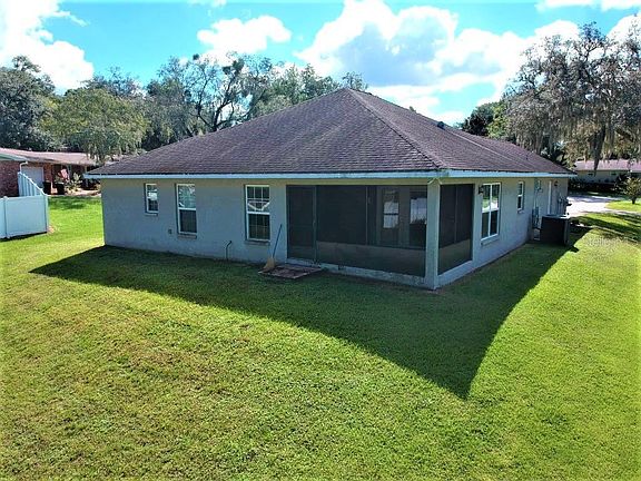 4th image of 37137 Waldo Dr