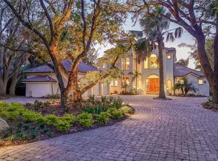 722 Sarabay Rd, Osprey, FL 34229