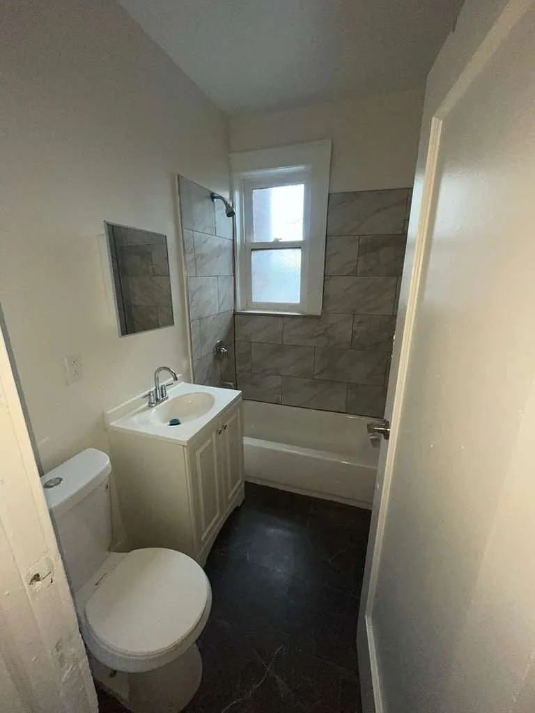 2 bed, $1,850 — Photo 3