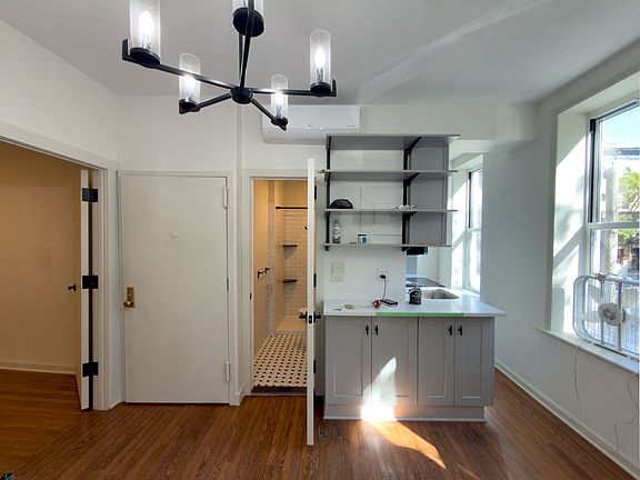 2nd image of 98 Kingston Ave APT 2F