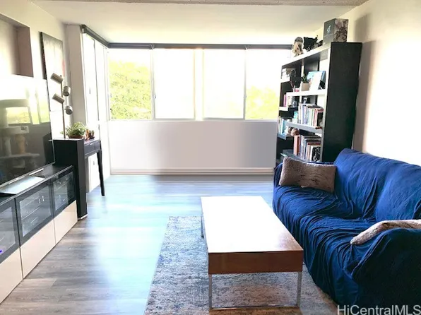 1031 Ala Napunani St APT 301, Honolulu, HI 96818