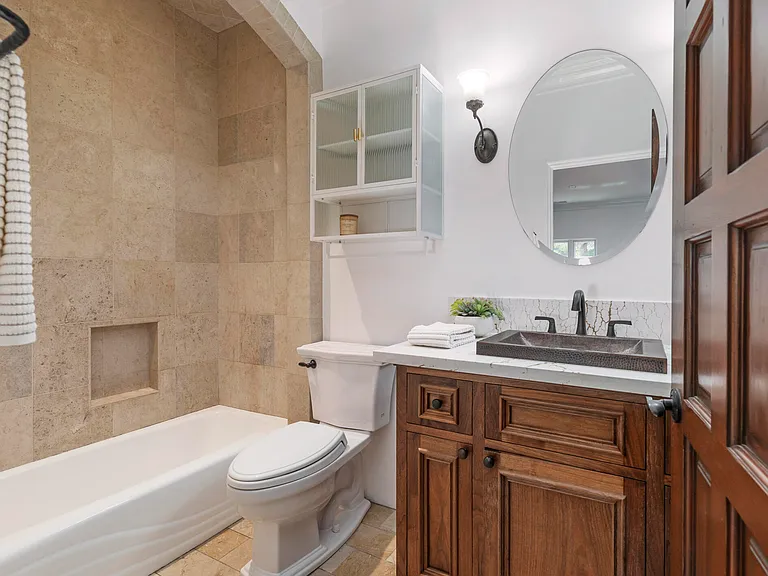 1493 Sycamore Canyon Rd — Photo 24