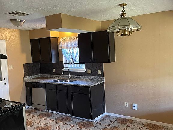 4th image of 4751 E Ridgecreek Dr