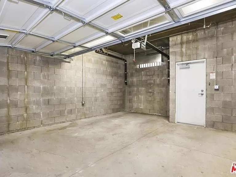 2 car garage