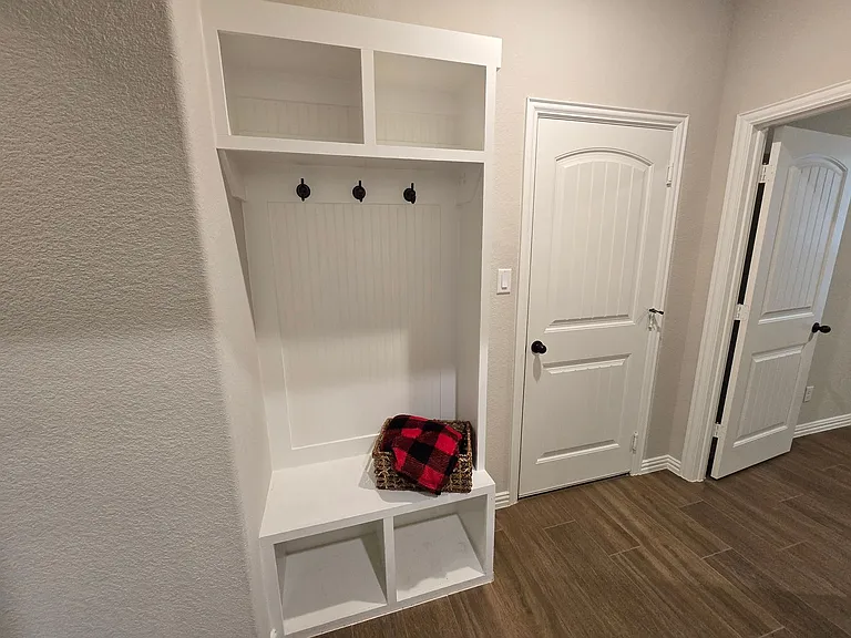 7608 Rothbury Dr — Photo 26