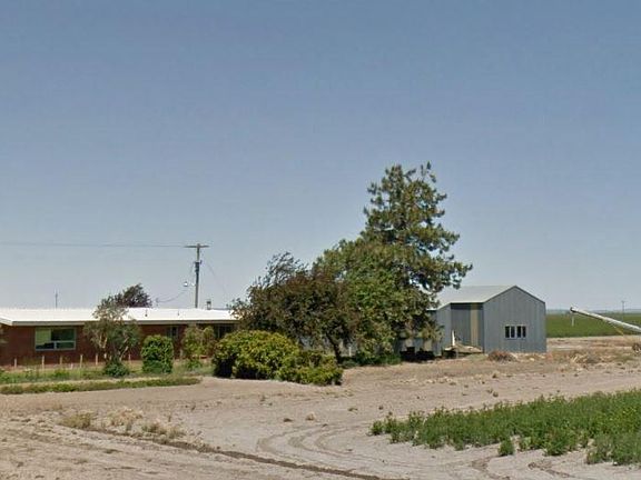 3rd image of 5807 NW Boise Dr