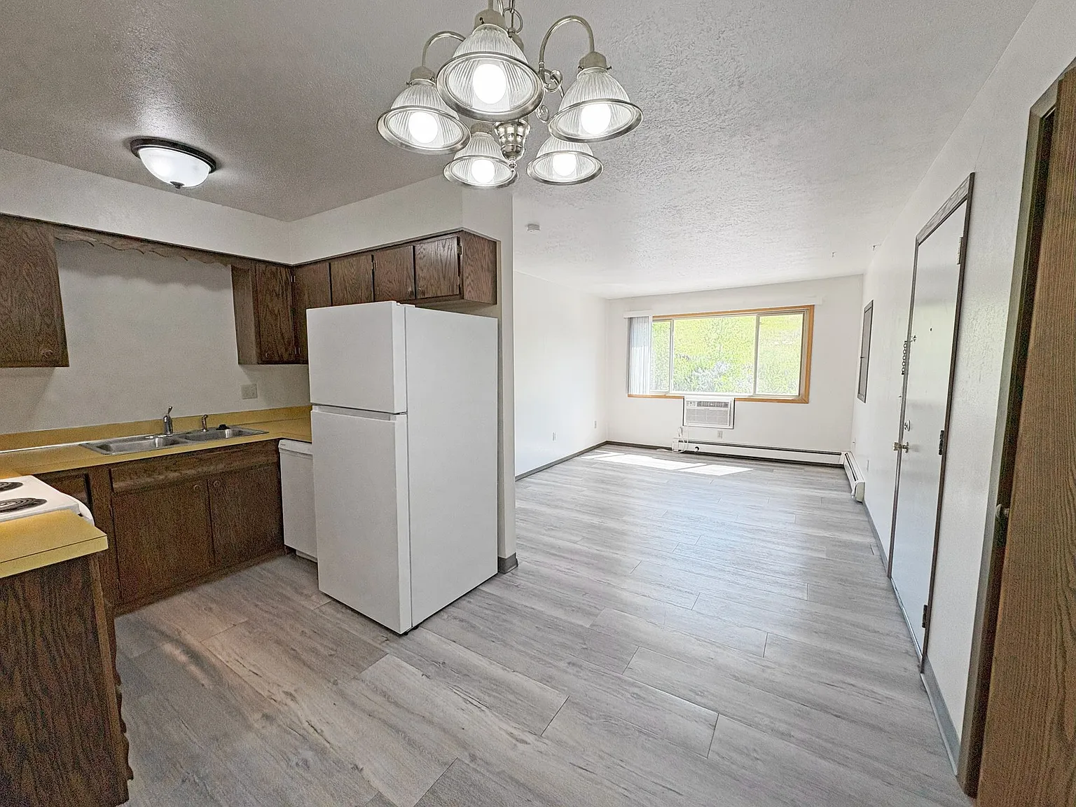 Cedarwood MSU Apartments - Located just a few blocks from the MSU campus! — Photo 3