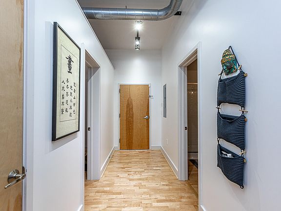 4th image of 121 N Martin Luther King Blvd Unit 305