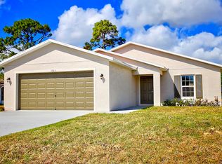 415 SW Log Dr, Port Saint Lucie, FL 34953