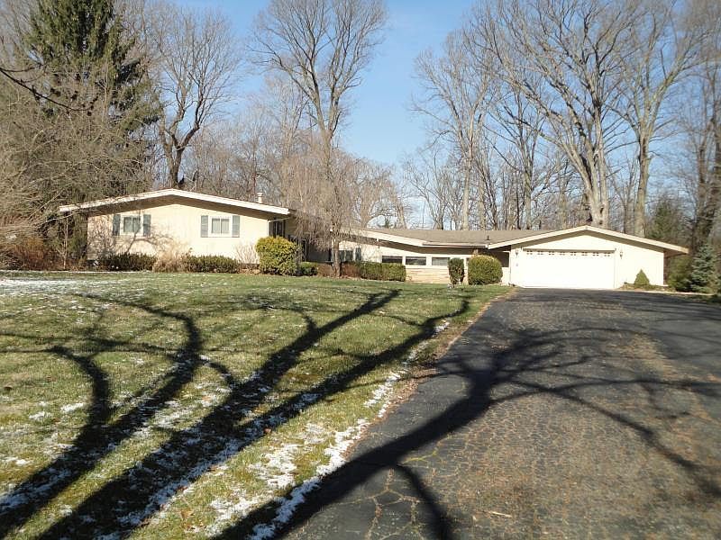 1st image of 7650 Garrett Ct