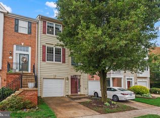 967 Herons Run Ln, Woodbridge, VA 22191