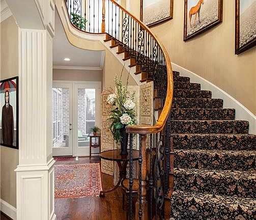 3rd image of 11835 Brookhill Ln