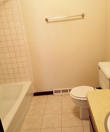 5th image of 24234 W Main St #3