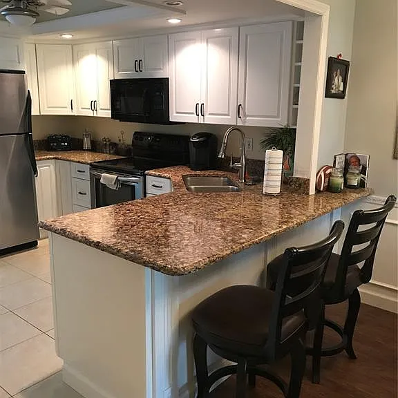 10380 Carrollwood Ln #264 — Photo 4