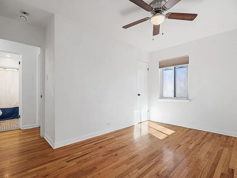 4535 Vallejo St — Photo 22