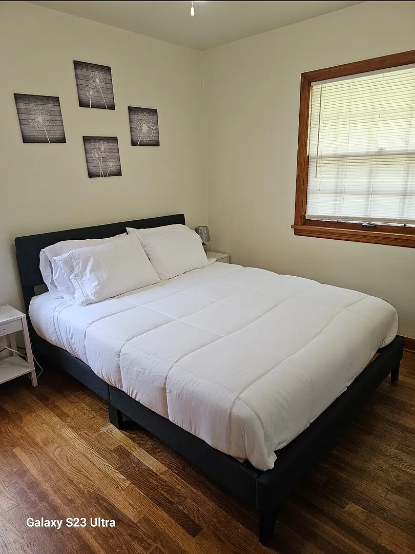 Comfy, Cozy Family Home — Photo 2
